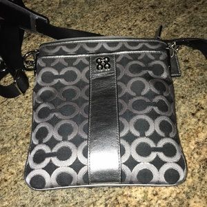 Like new authentic coach crossbody